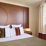 Hotel D'argenson 4*