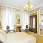 D'argenson מלון 4*