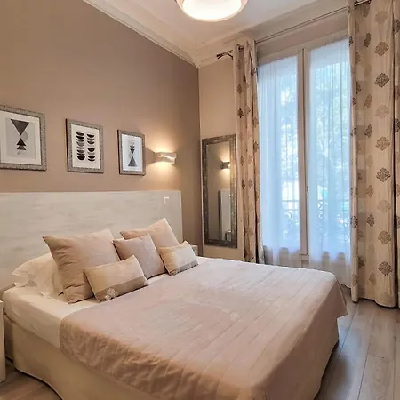 D'argenson Hotel Paris