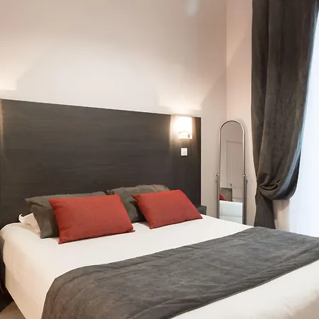 D'argenson Hotel Paryż