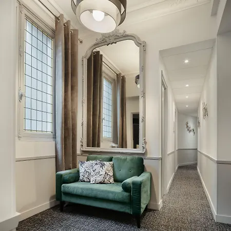 阿尔根松酒店 2* 巴黎