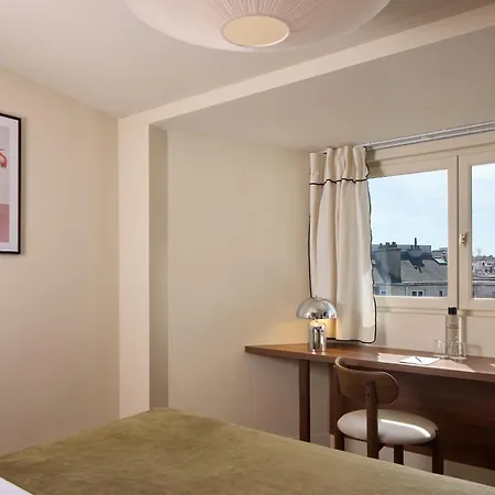 Hotel D'argenson 4*