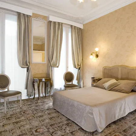 D'argenson Hotel 2*