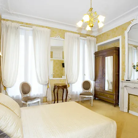 D'argenson Отель 2*