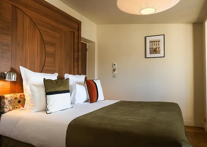 D'argenson 2* Paryż