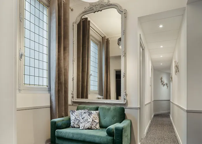 D'argenson 2* Paryż