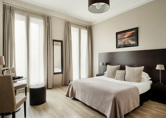 D'argenson Hotel Paryż