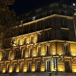 Отель D'argenson 4*