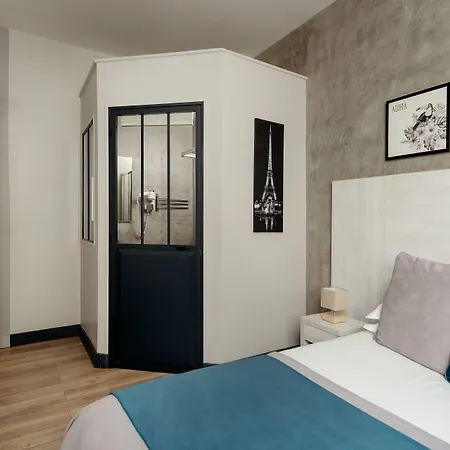 D'argenson מלון 2*